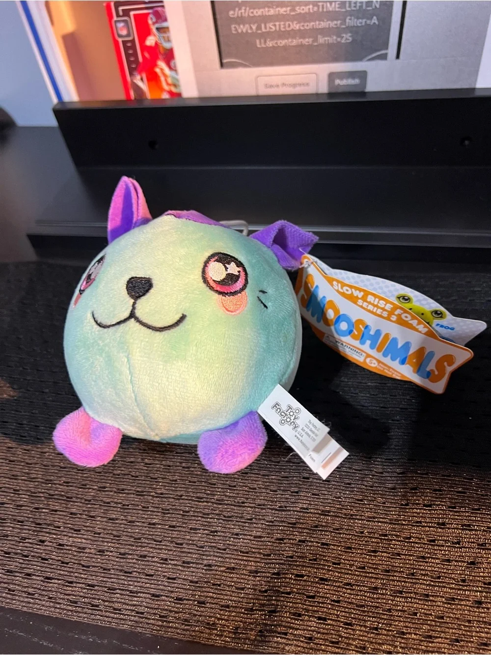 Smooshimals Plush Slow-Rise Foam Pet Toy - Green & Purple